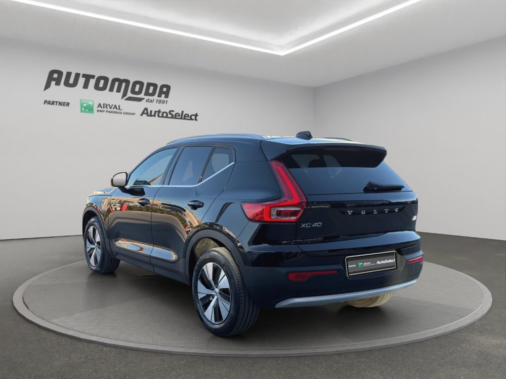 VOLVO XC40 T5 Recharge Plug-in Hybrid automatico Core - 6
