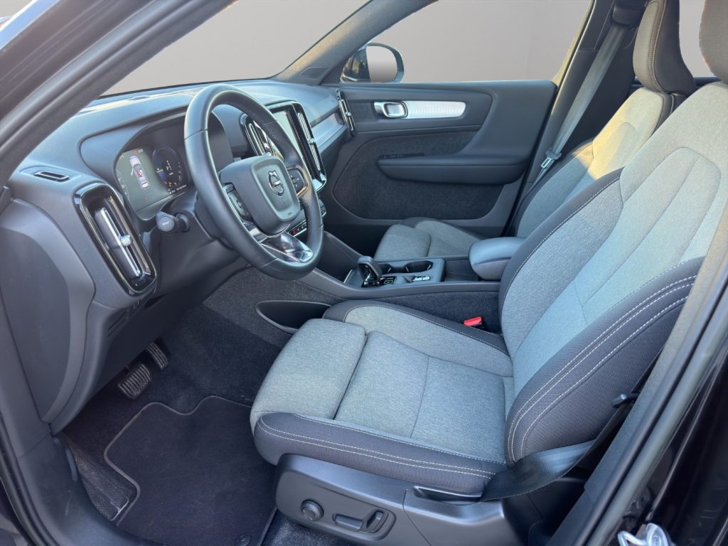 VOLVO XC40 T5 Recharge Plug-in Hybrid automatico Core - 7