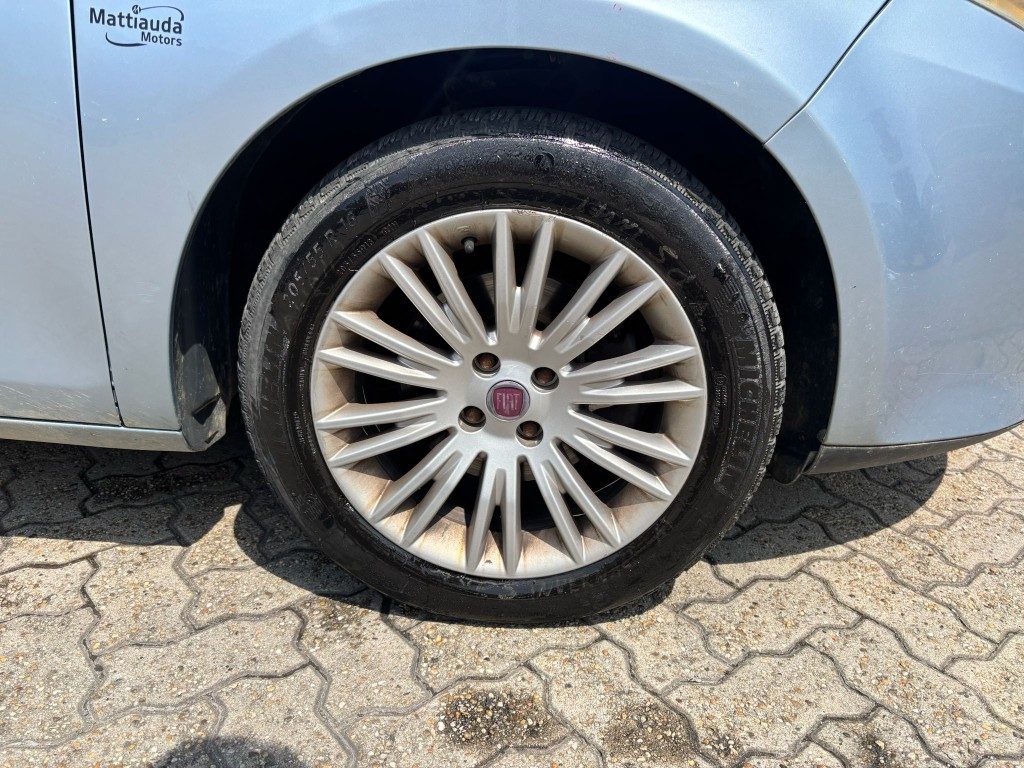 FIAT Bravo 1.6 MJT 120 CV - 16