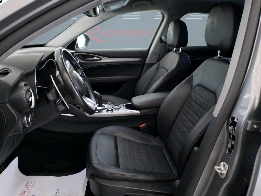 ALFA ROMEO Stelvio 2.2 Turbodiesel 190 CV AT8 Q4 Sprint - 16