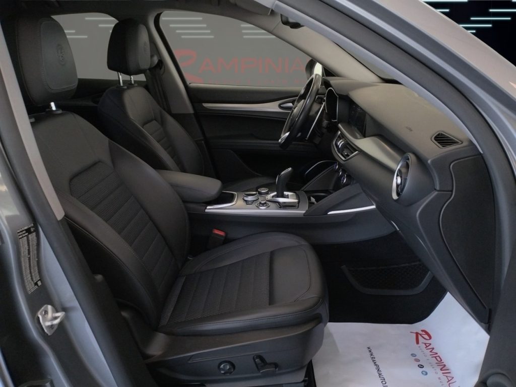 ALFA ROMEO Stelvio 2.2 Turbodiesel 190 CV AT8 Q4 Sprint - 19