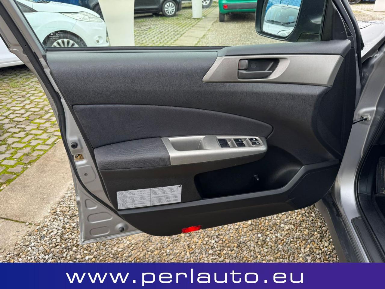 SUBARU Forester 2.0D XS VQ - 8