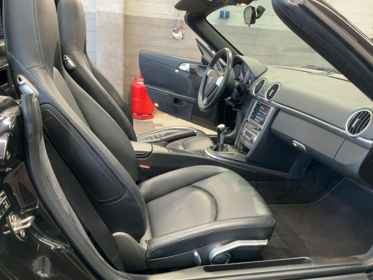 PORSCHE Boxster 3.4 24V S 295cv (Book Service/CarPlay/Xeno/ 19) - 9