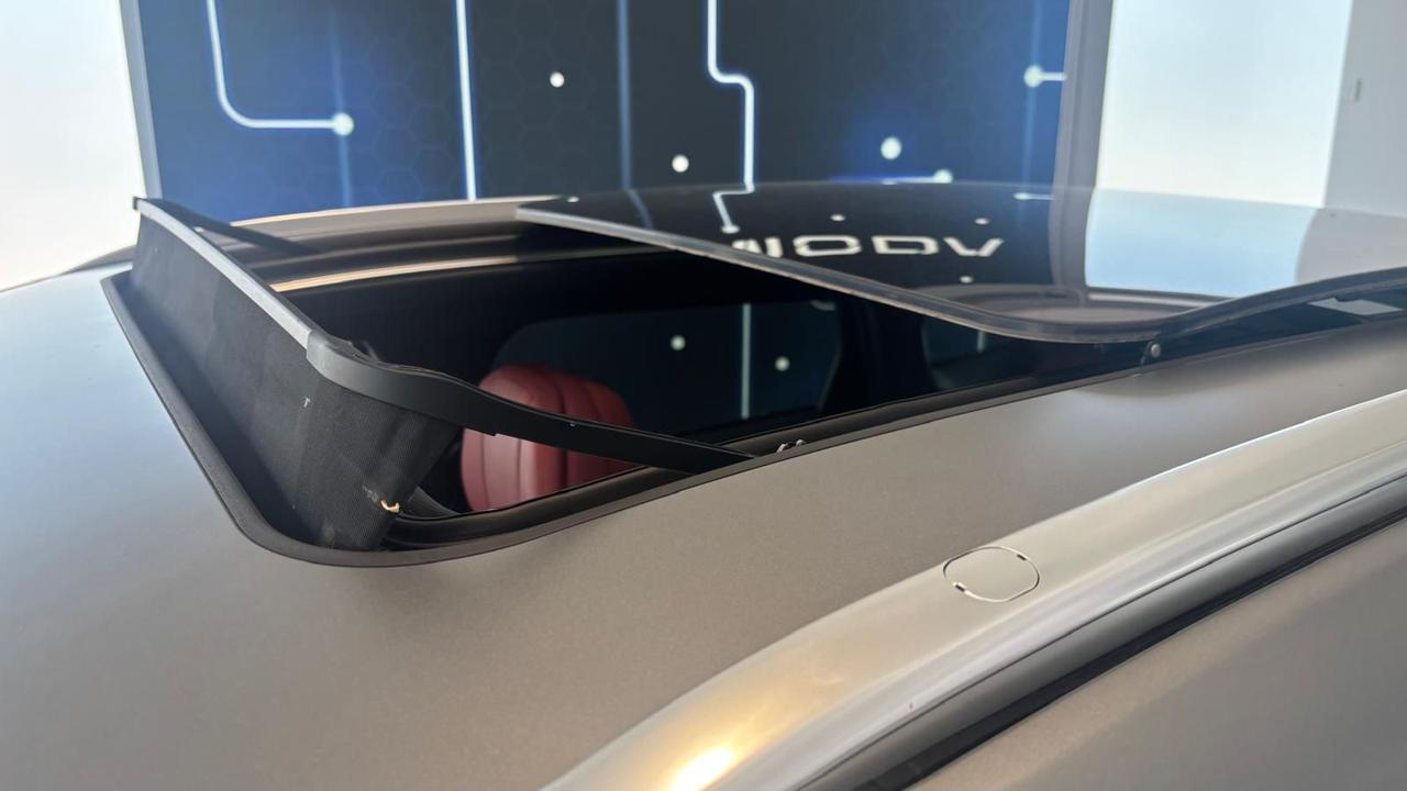 OMODA 9 Omoda 9 1.5 TGDI 537 CV Super Hybrid System i-AWD - Grid Foto 9