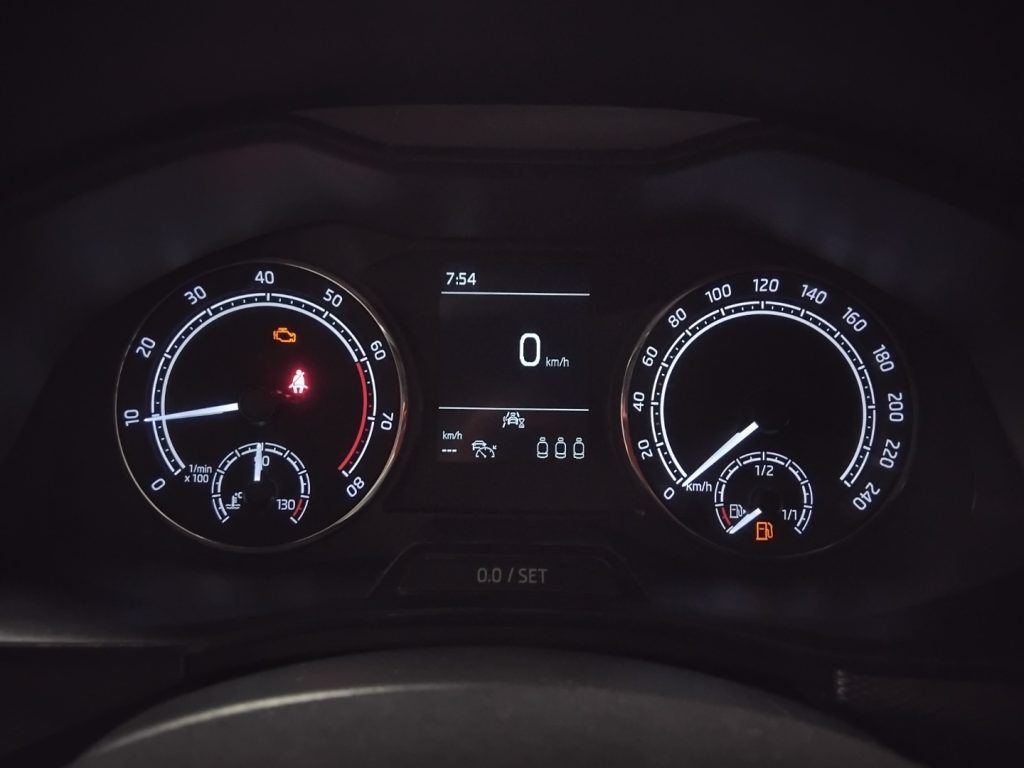 SKODA Kamiq 1.0 TSI Ambition CON GRIMALDI SPECIAL DAY - 16