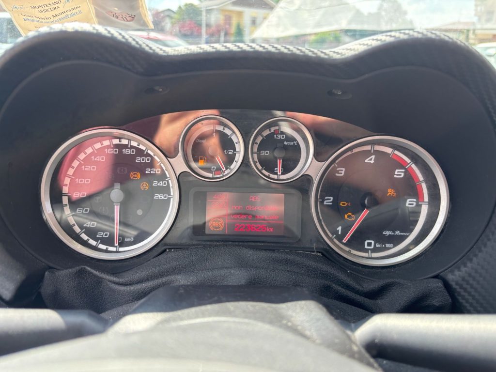 ALFA ROMEO MiTo 1.6 JTDm 16V - 14