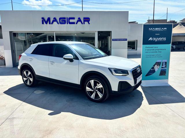AUDI Q2 Bianco metallizzato