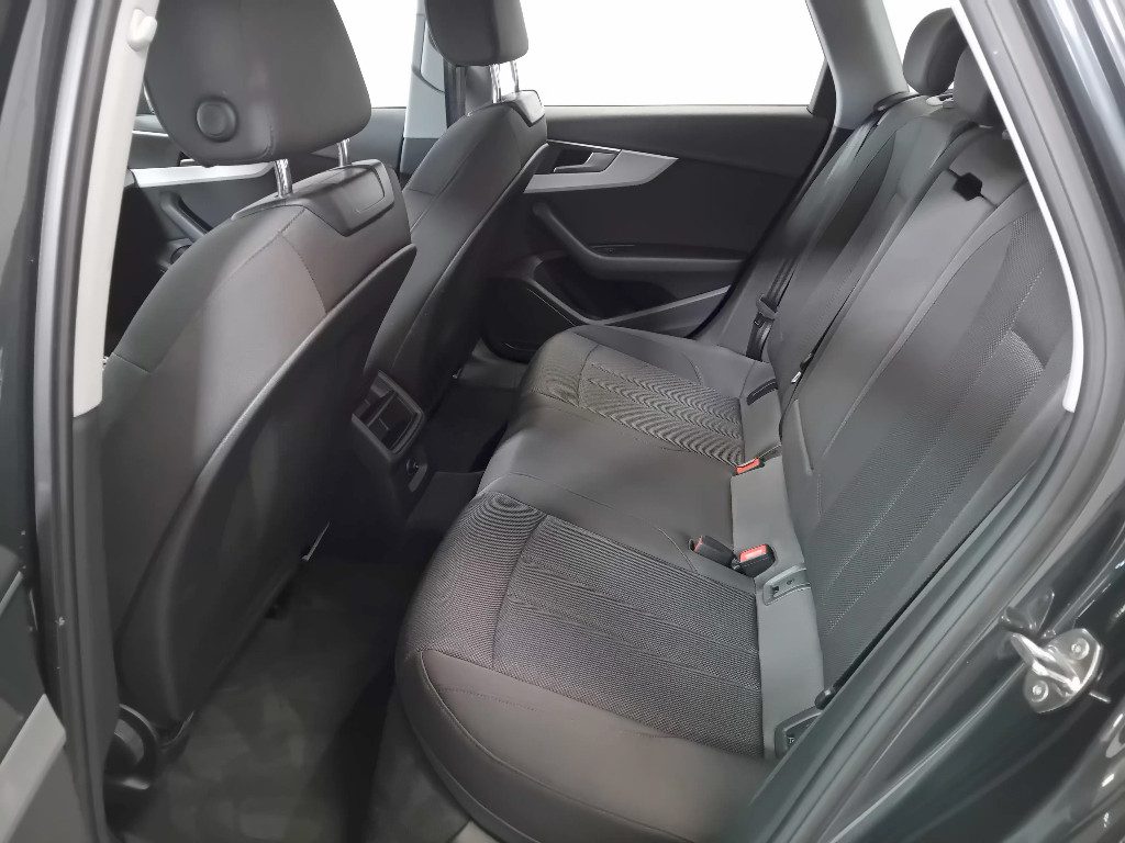 Clicca per ingrandire A4 - Avant 40 TDI quattro S tronic Business Advanced