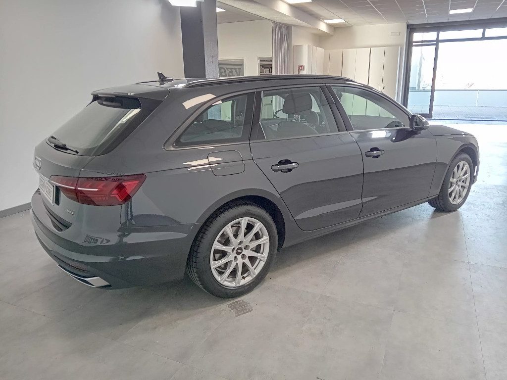 Clicca per ingrandire A4 - Avant 40 TDI quattro S tronic Business Advanced