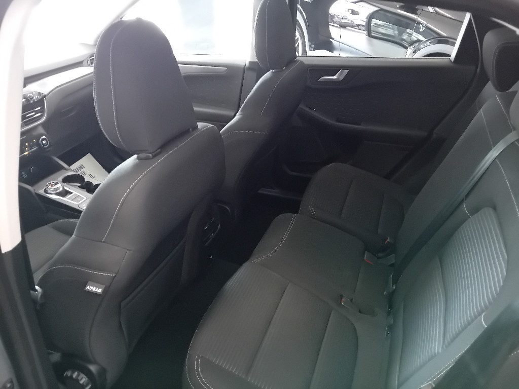 Clicca per ingrandire Kuga - 2.5 Plug In Hybrid 225 CV CVT 2WD Titanium