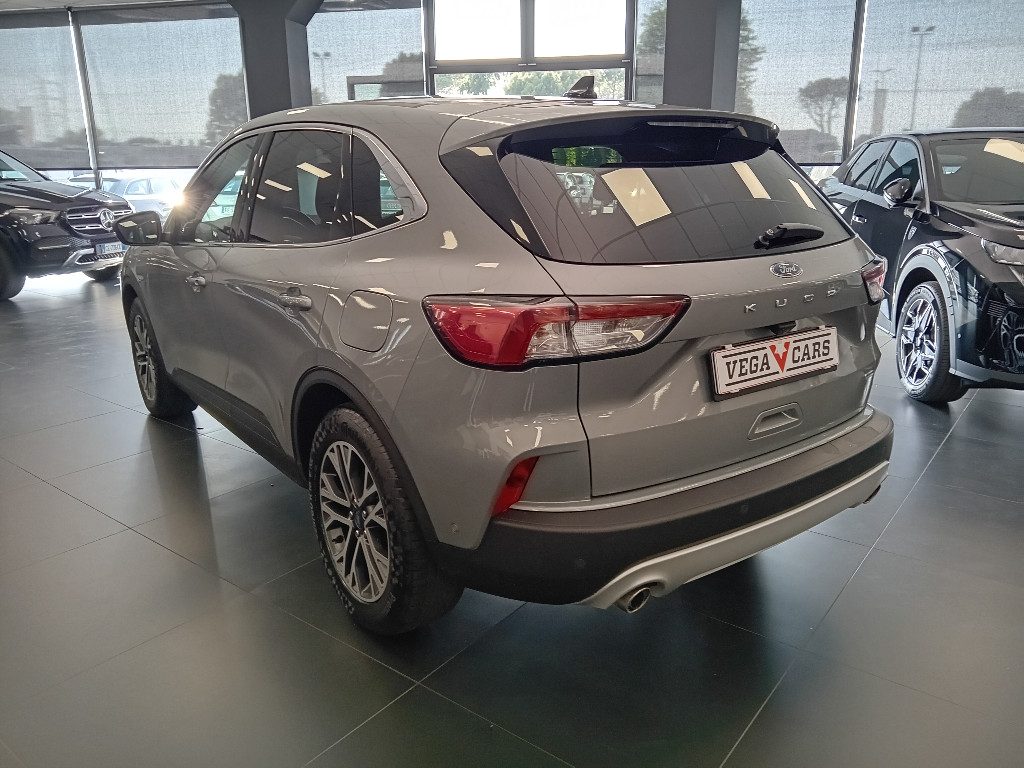 Clicca per ingrandire Kuga - 2.5 Plug In Hybrid 225 CV CVT 2WD Titanium