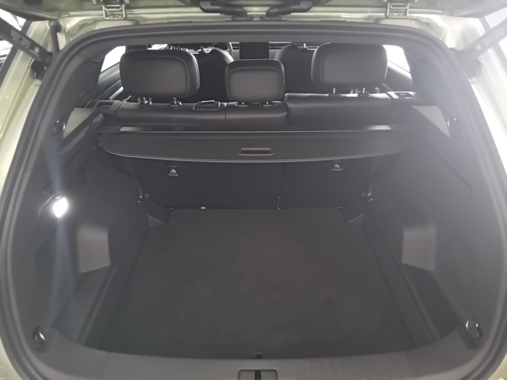 Clicca per ingrandire J7 - 1.6 TGDI 147 CV aut. 4WD Exclusive OFFERTA PROMO!!