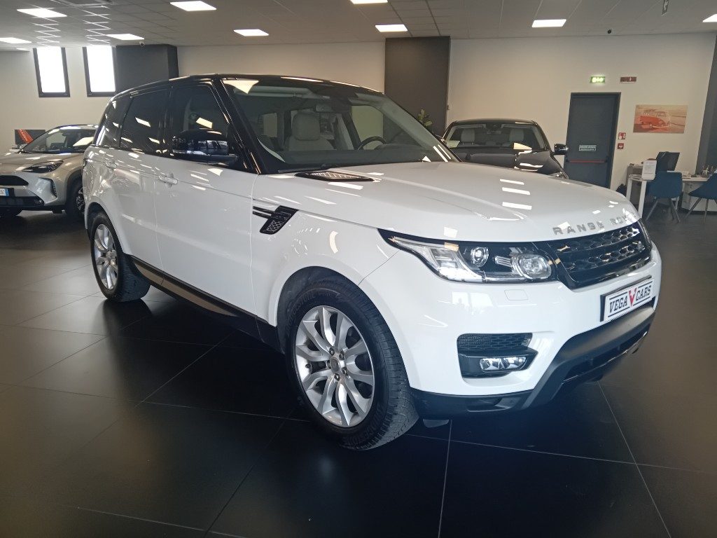 Clicca per ingrandire Range Rover Sport - 3.0 TDV6 HSE