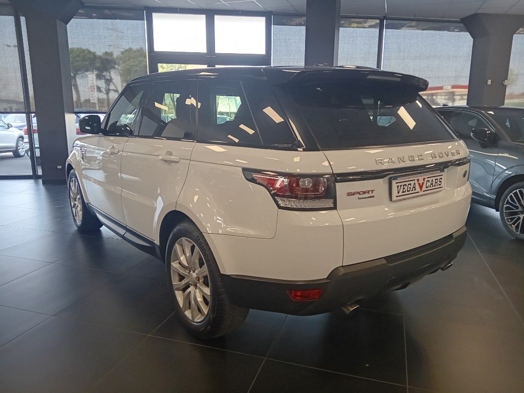 Clicca per ingrandire Range Rover Sport - 3.0 TDV6 HSE