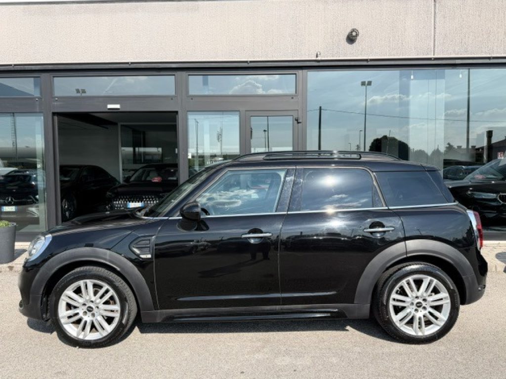 Clicca per ingrandire Countryman - 1.5 One D HYPE Countryman Automatica