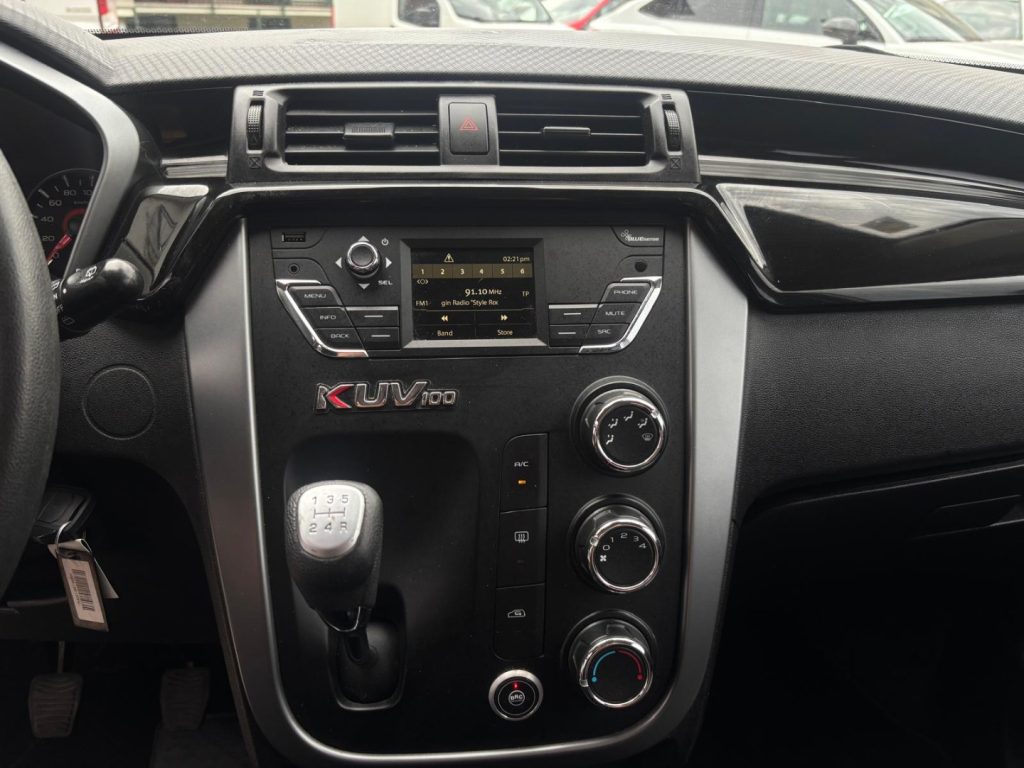MAHINDRA KUV100 1.2 (GPL) K6+ *UNICO PROPRIETARIO*CARROZZERIA DA V - 12