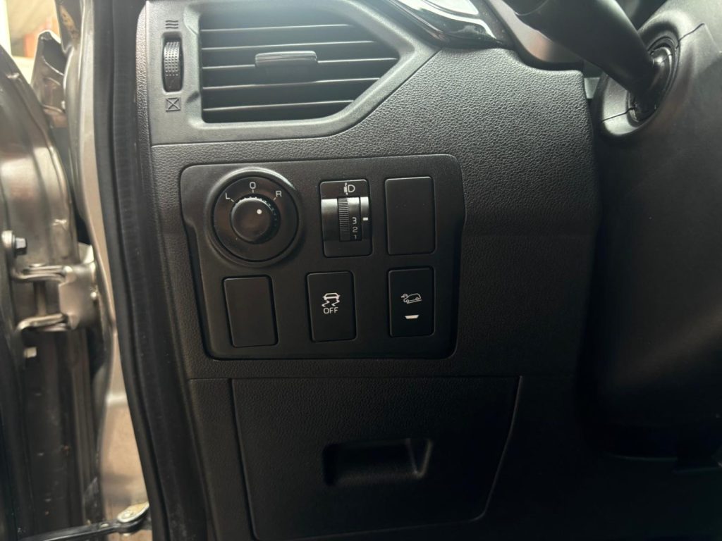 MAHINDRA KUV100 1.2 (GPL) K6+ *UNICO PROPRIETARIO*CARROZZERIA DA V - 16