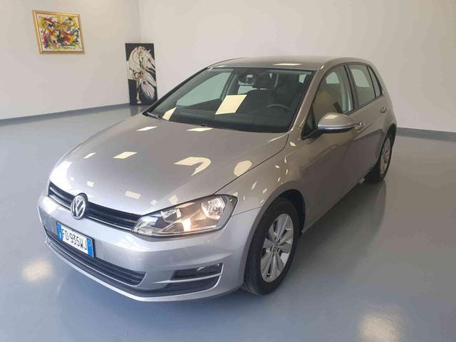 VOLKSWAGEN Golf Grigio metallizzato