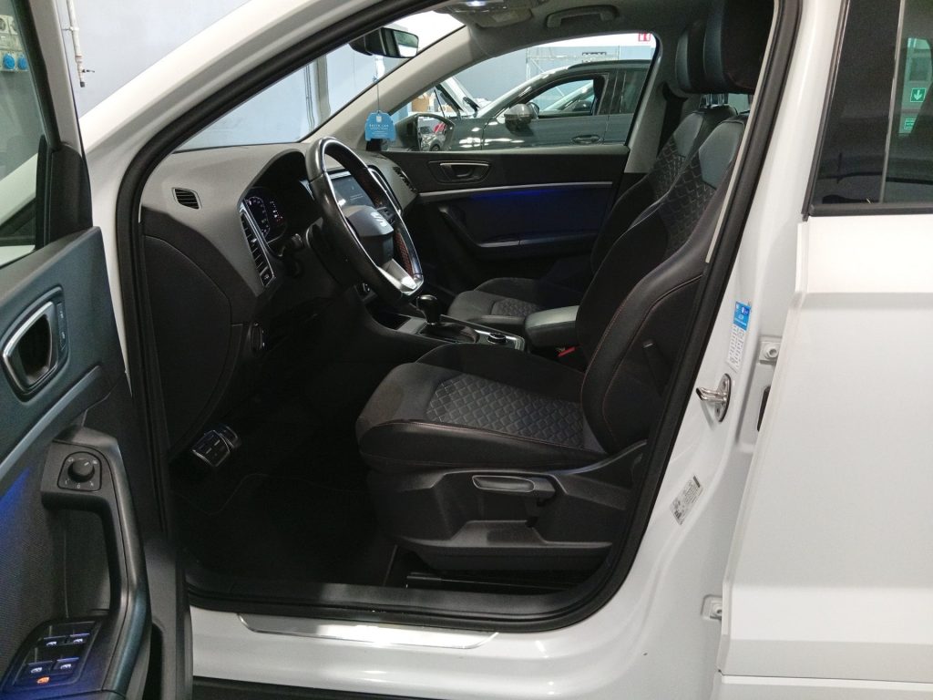 SEAT Ateca Ateca 1.5 ecotsi FR 150cv AUTOMATICA TETTO APRIBIL - 9