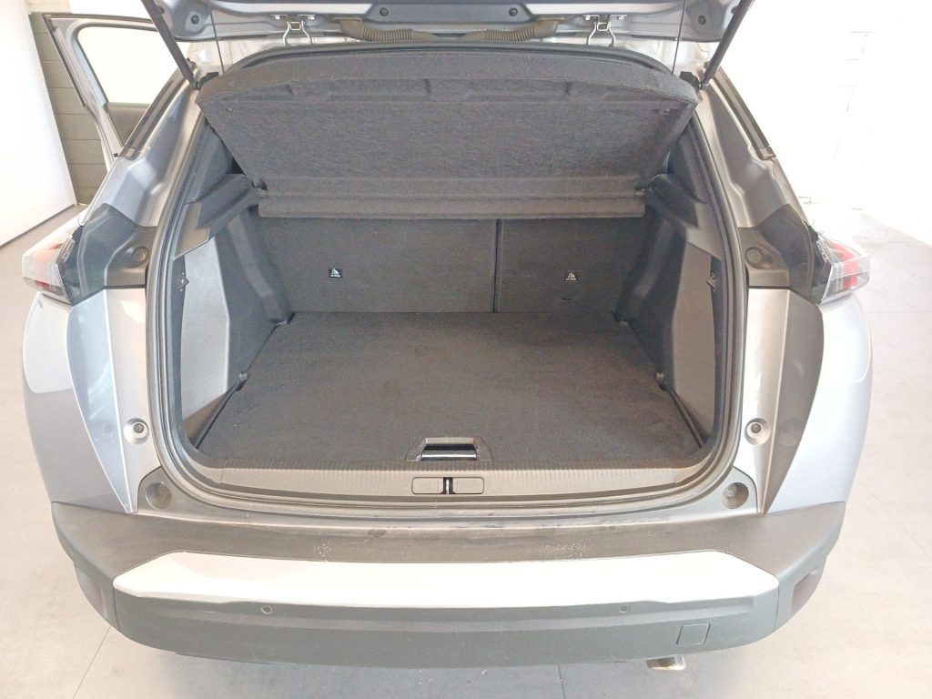 PEUGEOT 2008 2008 1.5 diesel GT Line  130cv AUTOMATICA - 10