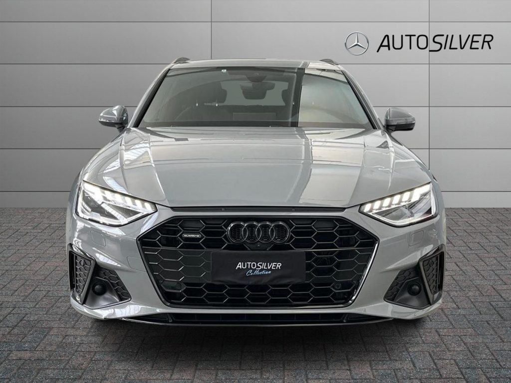 AUDI A4 Avant 40 TDI quattro S tronic S line edition - 3