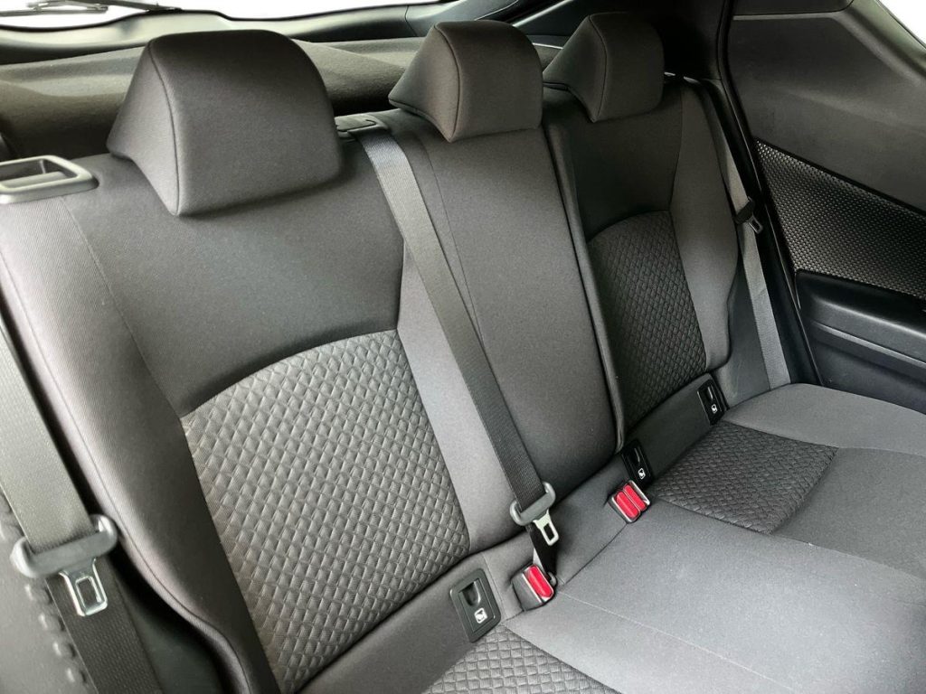 TOYOTA C-HR 1.8 Hybrid E-CVT Trend - 15