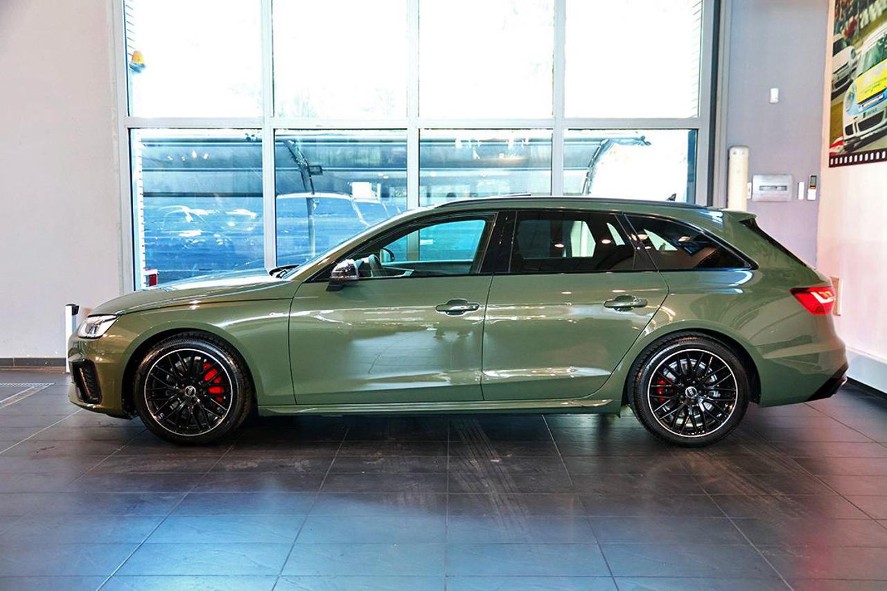 AUDI A4 40 TDI Avant Quattro S-Tronic S-Line - 3