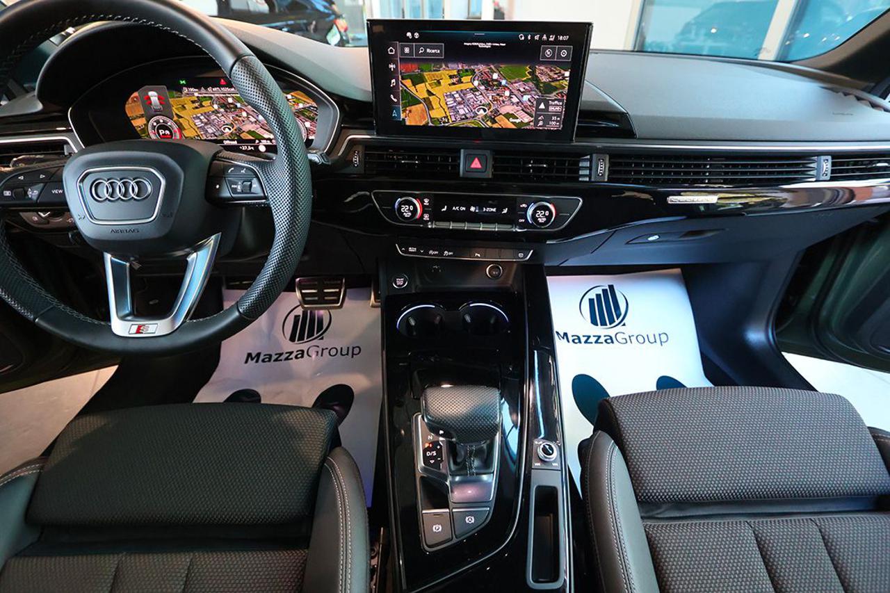 AUDI A4 40 TDI Avant Quattro S-Tronic S-Line - 39