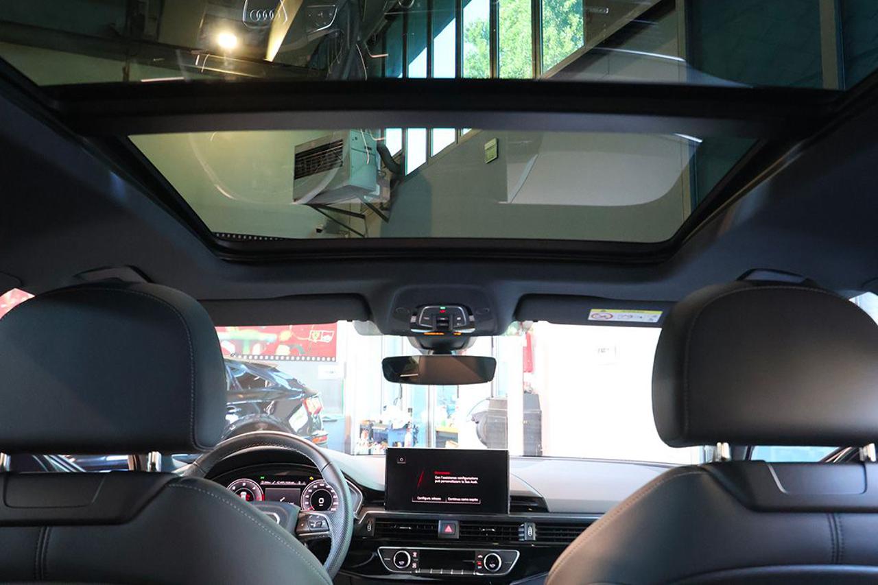 AUDI A4 40 TDI Avant Quattro S-Tronic S-Line - 23