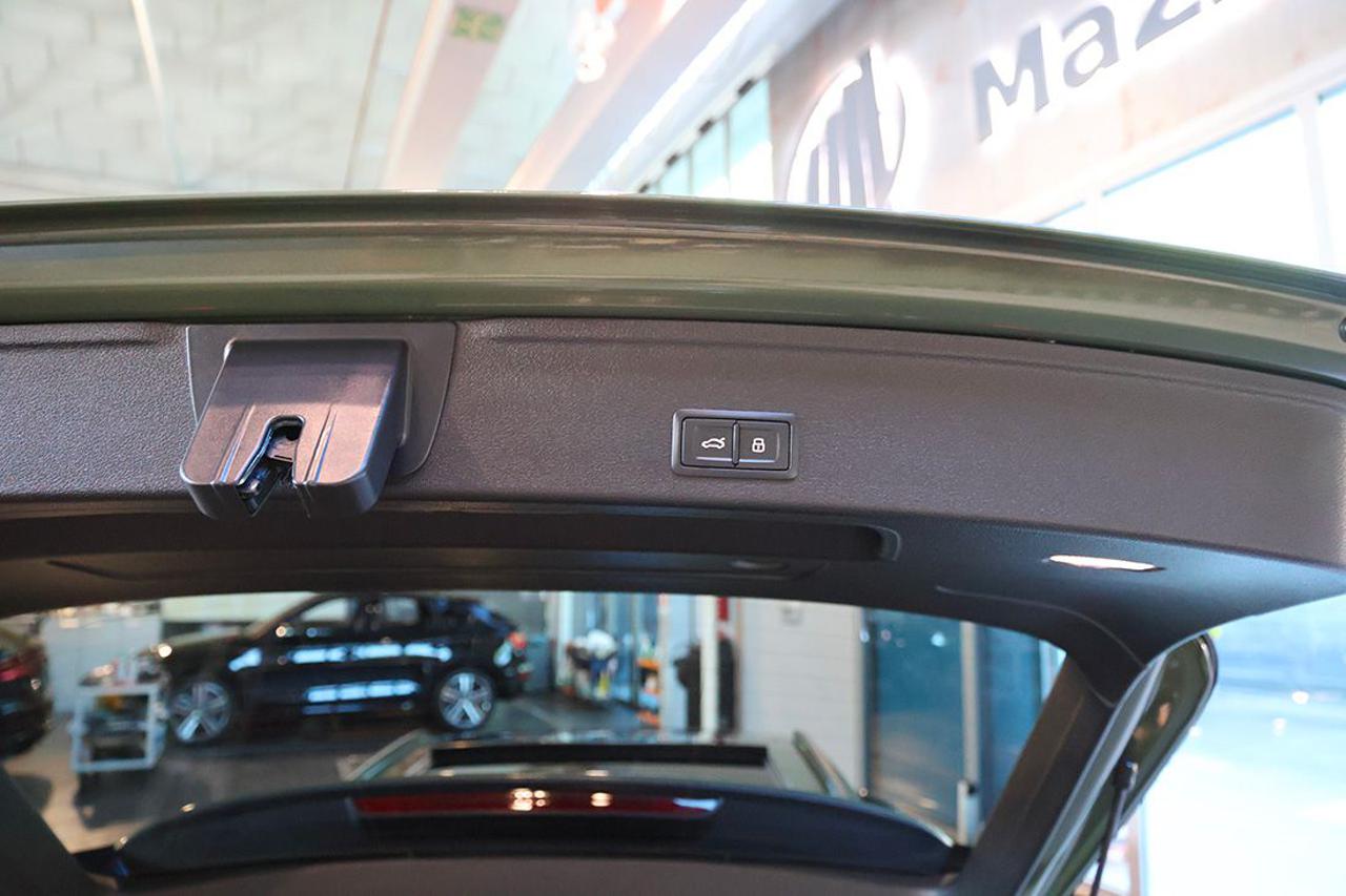 AUDI A4 40 TDI Avant Quattro S-Tronic S-Line - 14