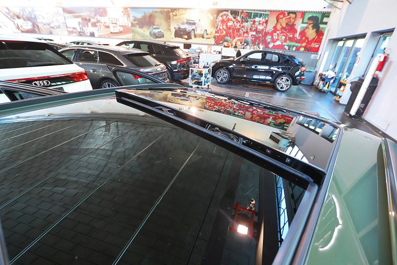AUDI A4 40 TDI Avant Quattro S-Tronic S-Line - 7