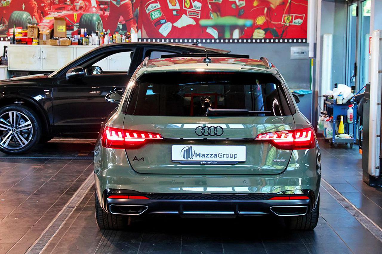 AUDI A4 40 TDI Avant Quattro S-Tronic S-Line - 4