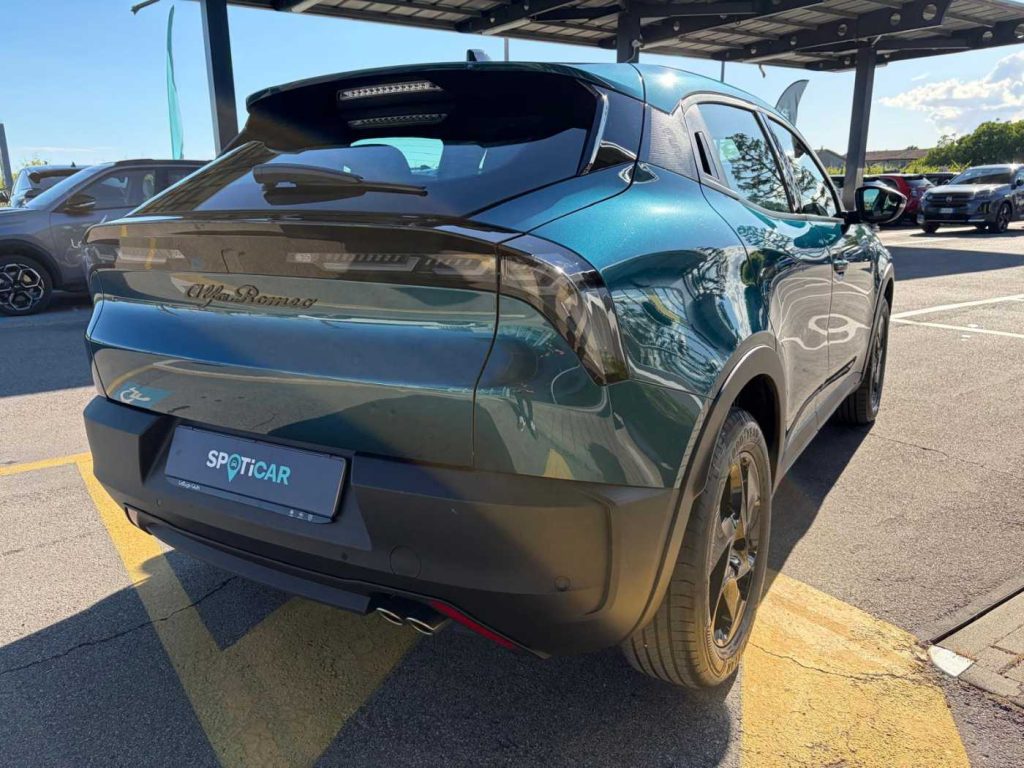 ALFA ROMEO Junior 1.2 145 CV Hybrid eDCT6 - 6