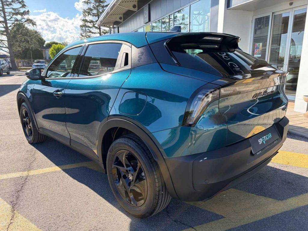 ALFA ROMEO Junior 1.2 145 CV Hybrid eDCT6 - 8