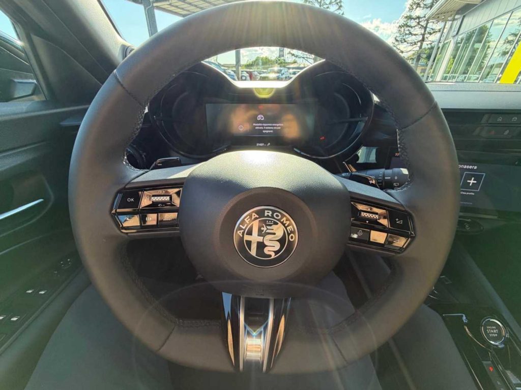 ALFA ROMEO Junior 1.2 145 CV Hybrid eDCT6 - 15