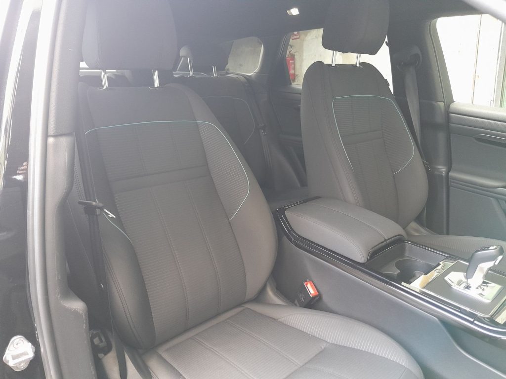 LAND ROVER Range Rover Evoque 2.0 D165 MHEV R-Dynamic AWD auto - 20
