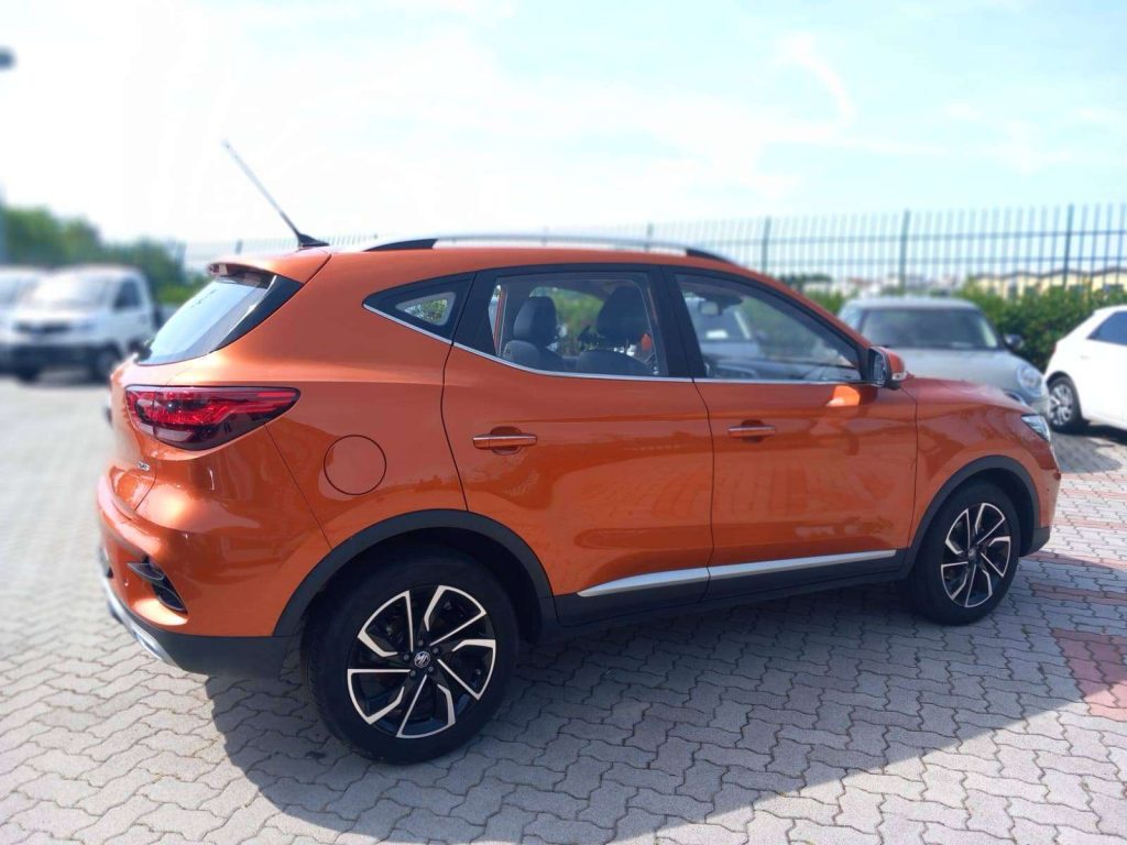 MG ZS 1.5 Luxury - 4