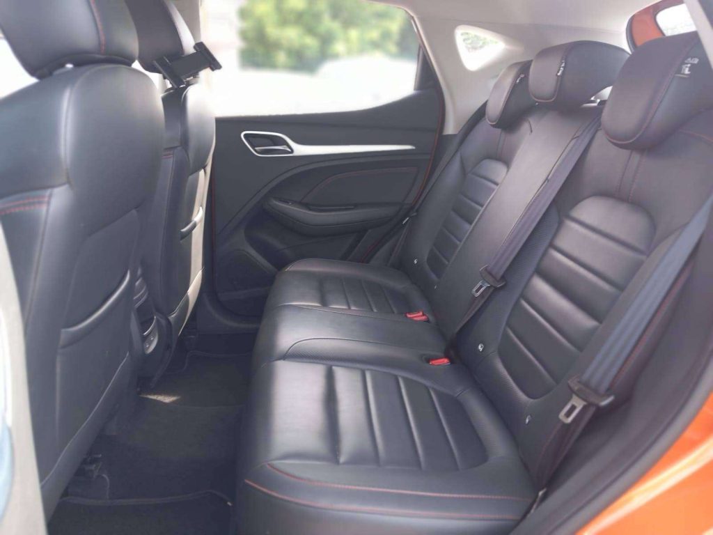 MG ZS 1.5 Luxury - 9