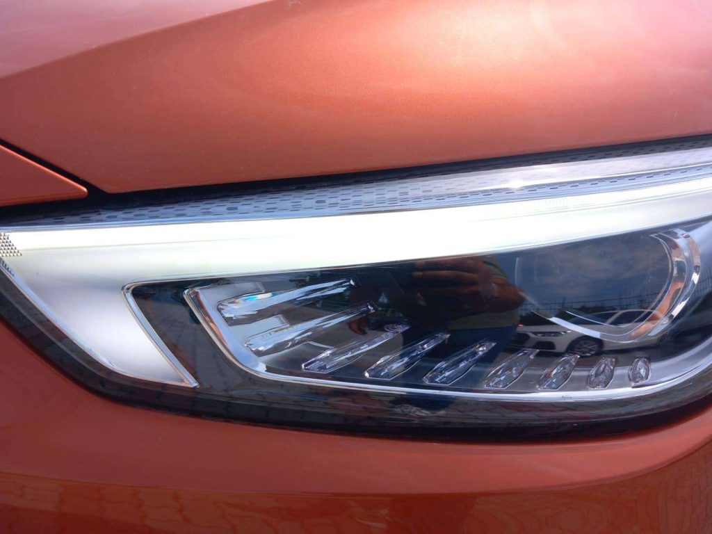 MG ZS 1.5 Luxury - 14