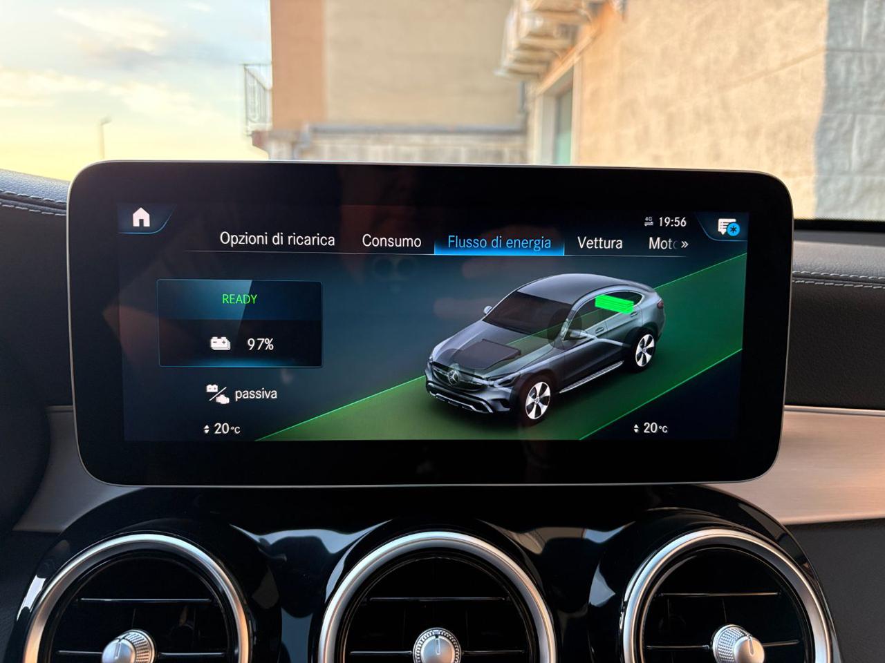 MERCEDES-BENZ GLC 300 de 4Matic Plug-in hybrid Coupé Premium Plus. - 33