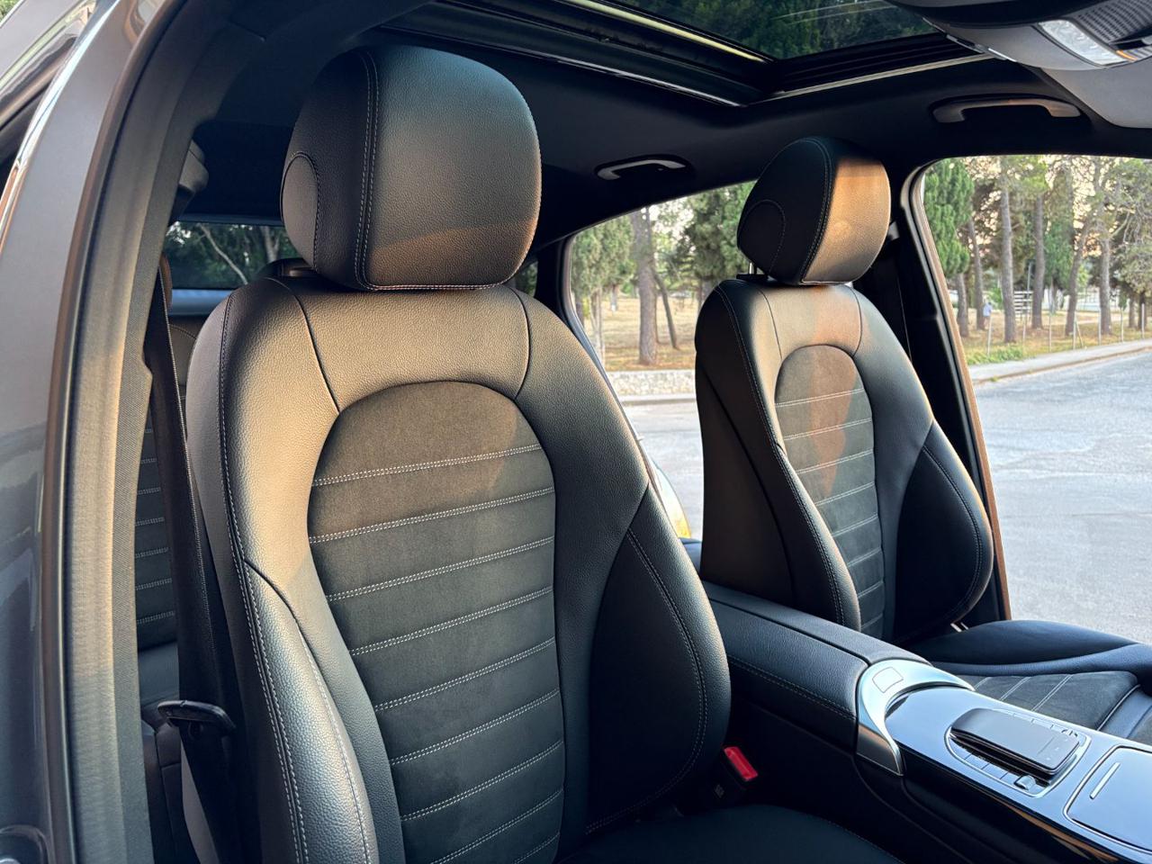 MERCEDES-BENZ GLC 300 de 4Matic Plug-in hybrid Coupé Premium Plus. - 12