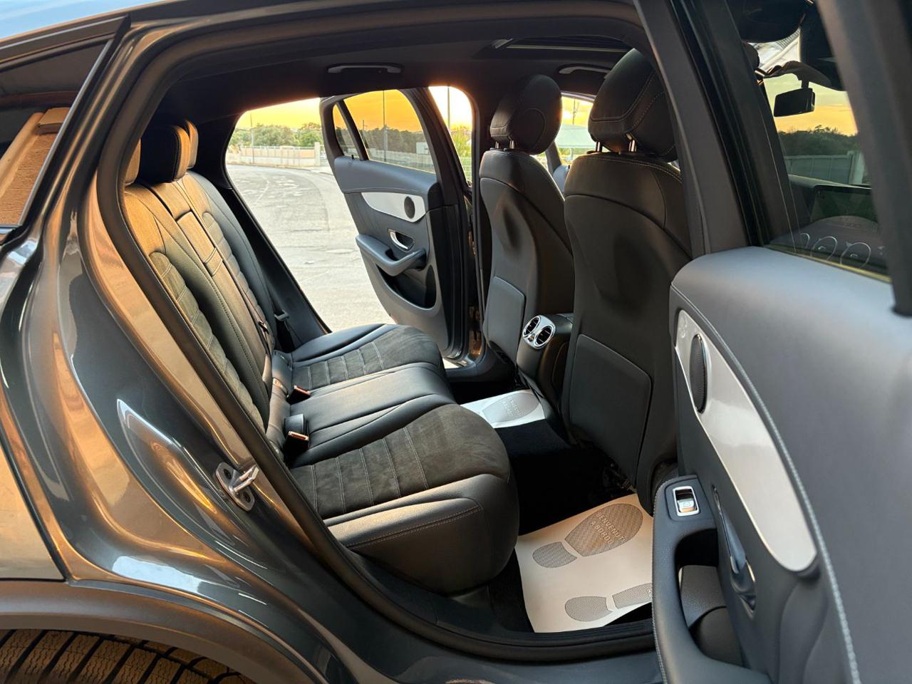 MERCEDES-BENZ GLC 300 de 4Matic Plug-in hybrid Coupé Premium Plus. - 13