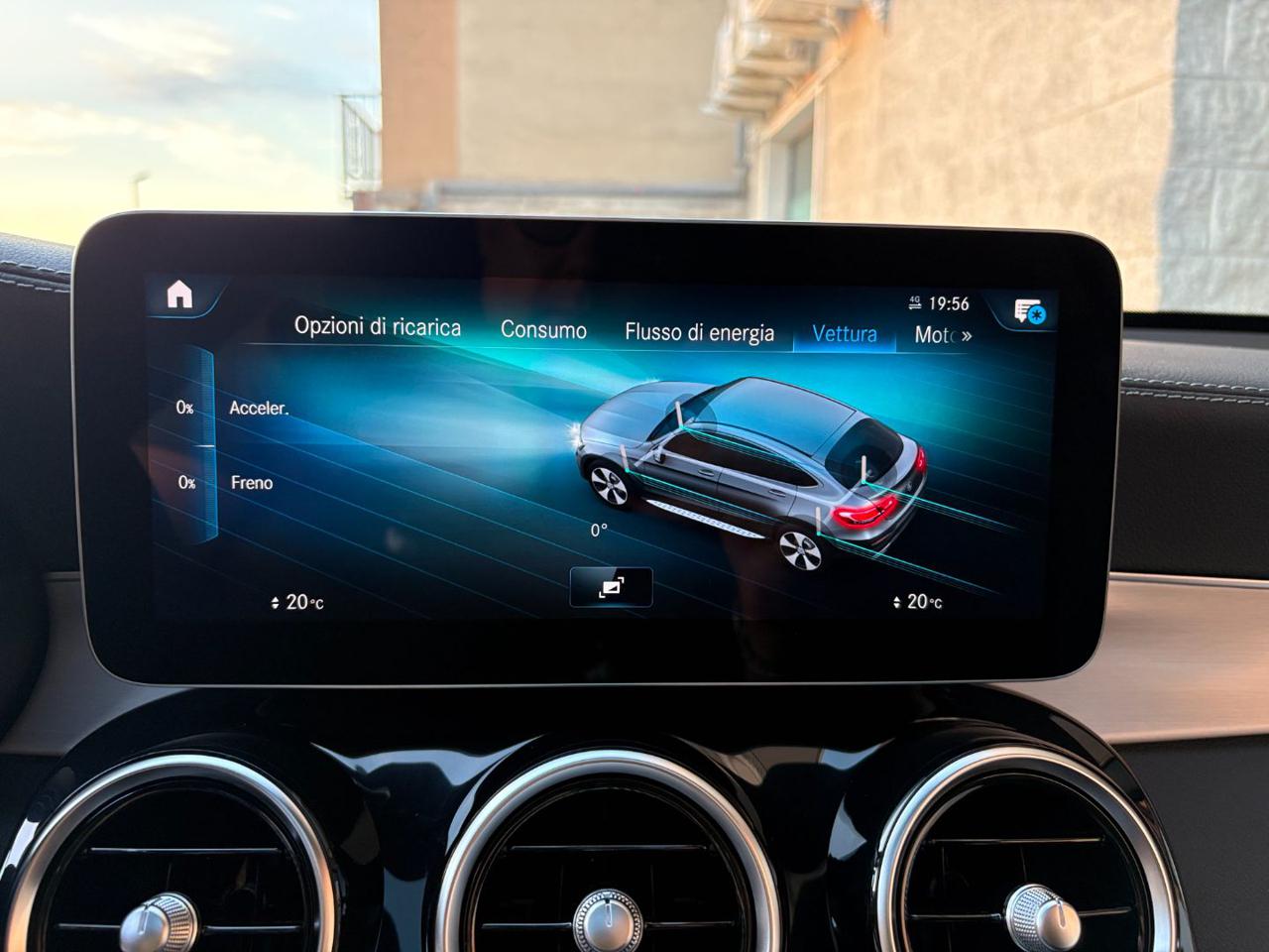 MERCEDES-BENZ GLC 300 de 4Matic Plug-in hybrid Coupé Premium Plus. - 34