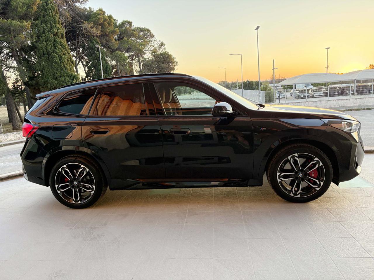 BMW X1 xDrive 20d Msport Pro TOTAL BLACK. - 4