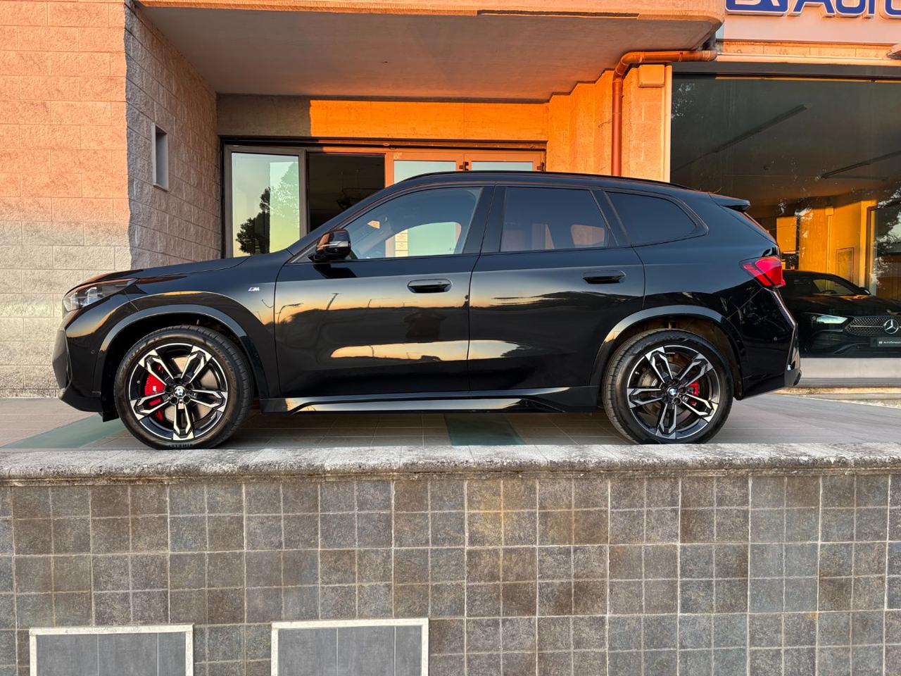 BMW X1 xDrive 20d Msport Pro TOTAL BLACK. - 8