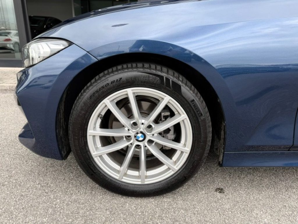 Clicca per ingrandire 318 - d 150CV 48V *NEW MODEL* Business Advantage