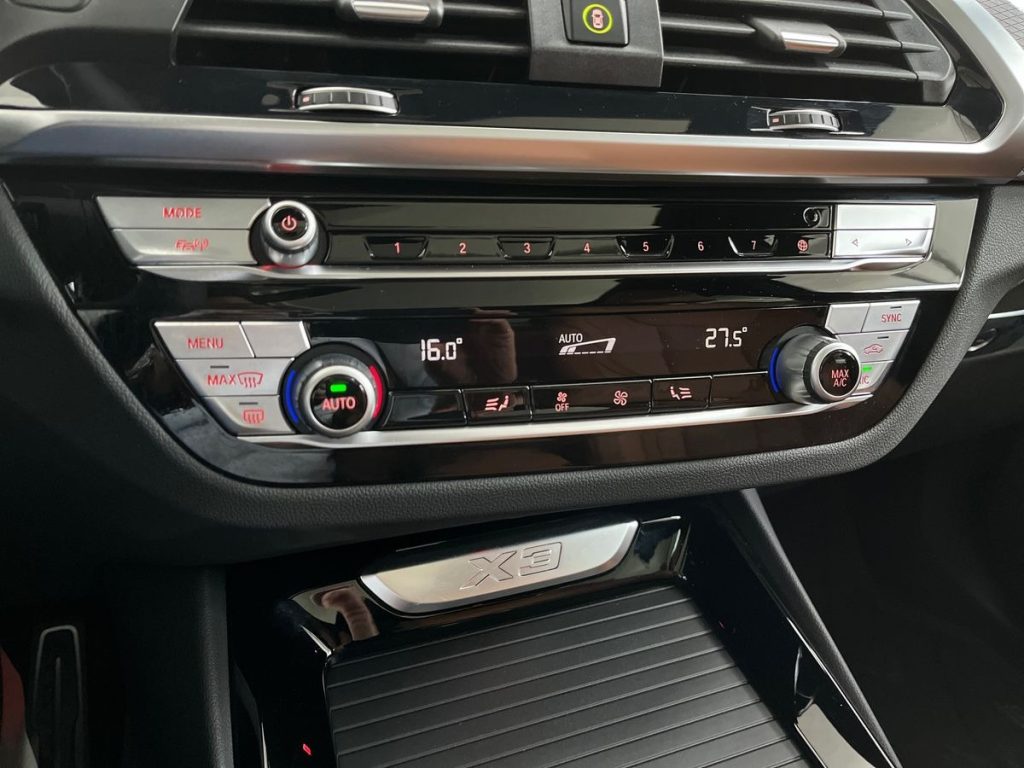 BMW X3 xDrive30d 249CV 48V Msport - 14