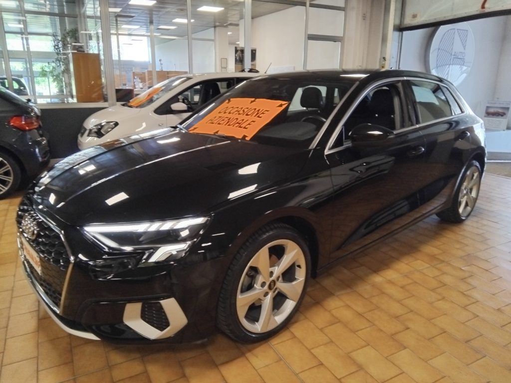 AUDI A3 SPORTBACK 30 E TFSI S tr. Bus. Advan. 18 MILD HYB - 3
