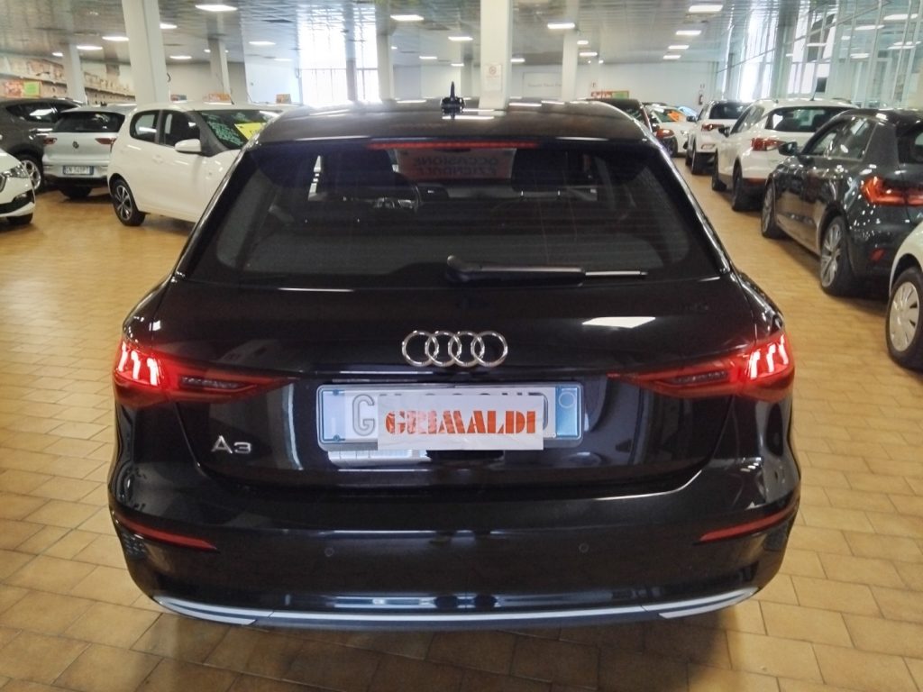 AUDI A3 SPORTBACK 30 E TFSI S tr. Bus. Advan. 18 MILD HYB - 5