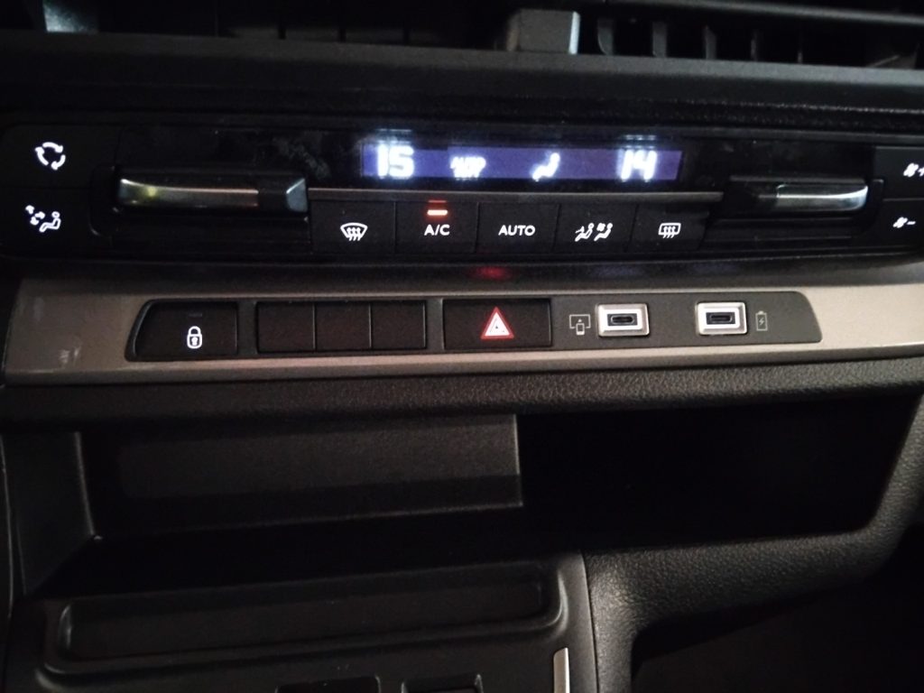FIAT Ulysse 2.0 BlueHDi 180 CV AT8 L3 Combi 9 POSTI - 23